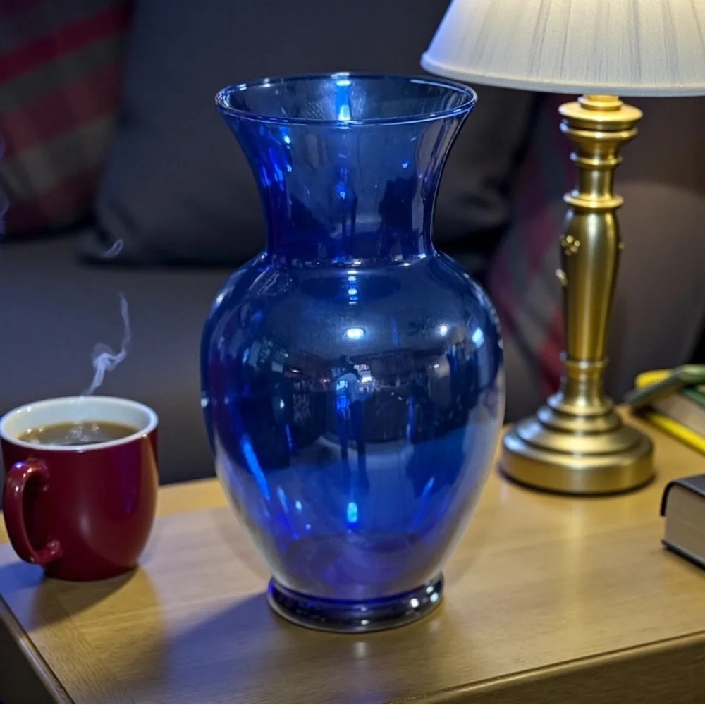 Indiana Glass Cobalt Blue Vase 11